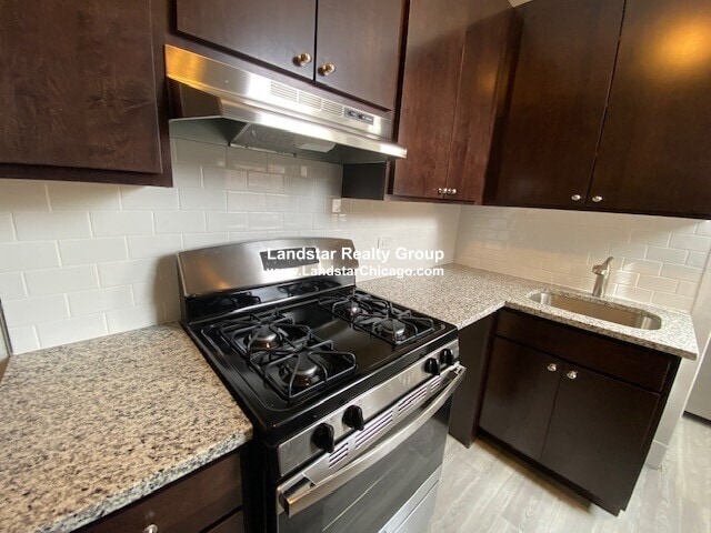 Building Photo - 1608 W Olive Ave