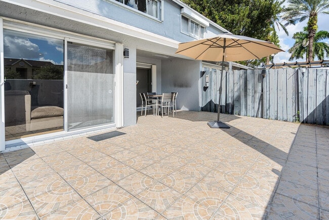 Building Photo - 9703 SW 142nd Ct