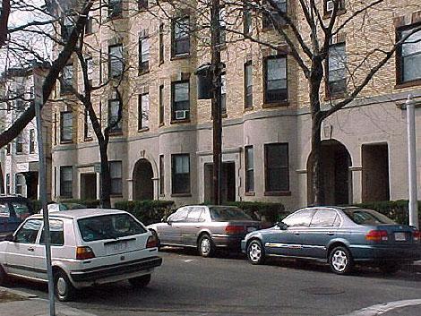 Building Photo - 102 Willow St