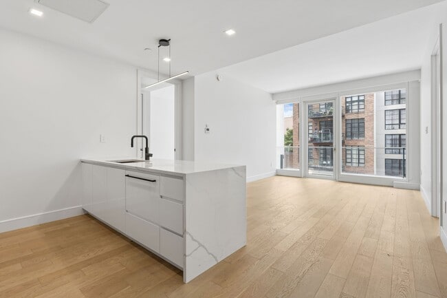 Building Photo - 37-34 33rd St