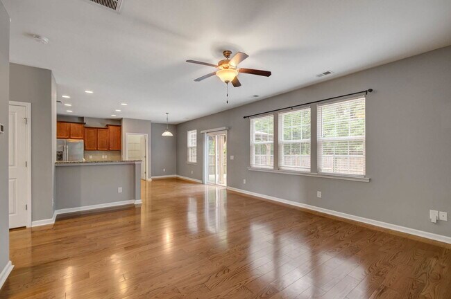 Building Photo - 9725 Black Willow Ln