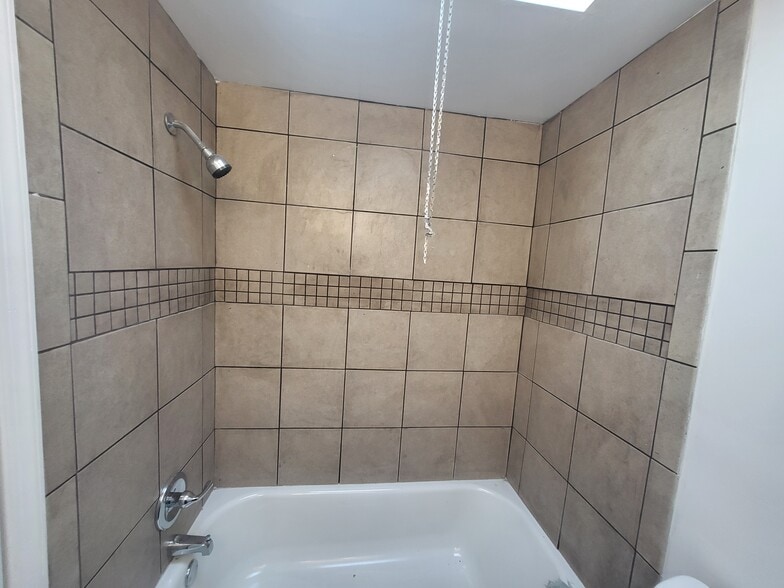 Hallway Bathroom - 1246 Rainer Rd