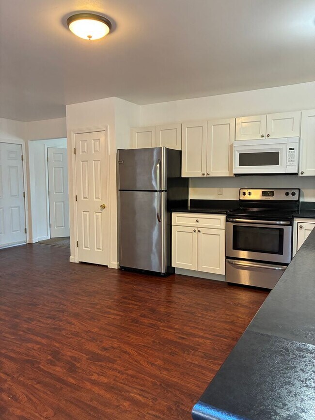 Building Photo - McKeon Park Apartments