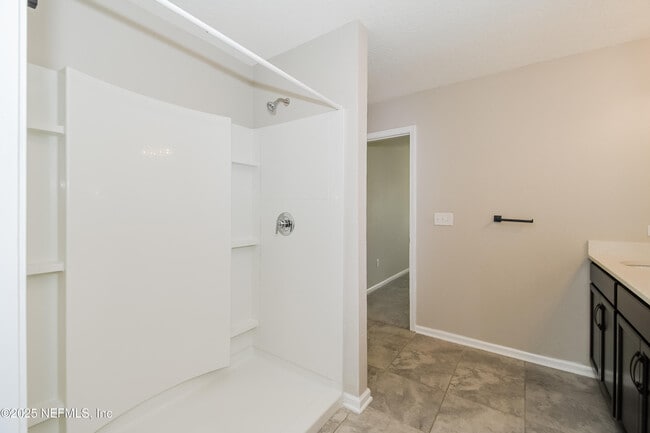 Building Photo - 3040 Greywood Ln