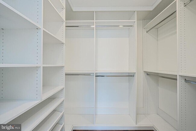 Building Photo - 44171 Paget Terrace