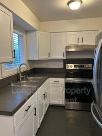 Building Photo - 11380 SW Greenburg Rd