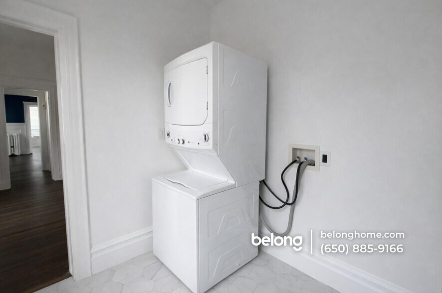 Building Photo - 1770 Pacific Ave