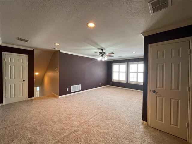 Building Photo - 2709 Buck Hill Dr