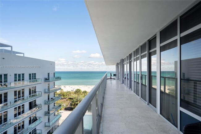 Building Photo - 3737 Collins Ave