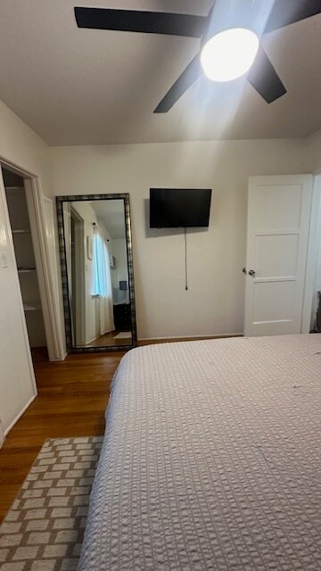 Building Photo - 116 S Chevy Chase Dr