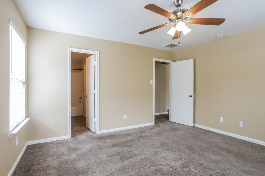 Building Photo - 20826 Bonham Park Ln