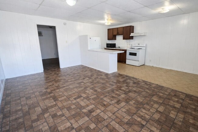 Building Photo - 315 Gaiety Ln