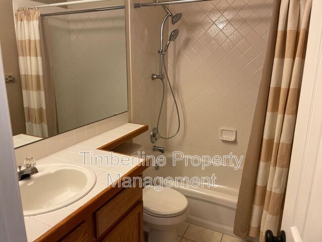 Building Photo - 8322 Radcliff Dr