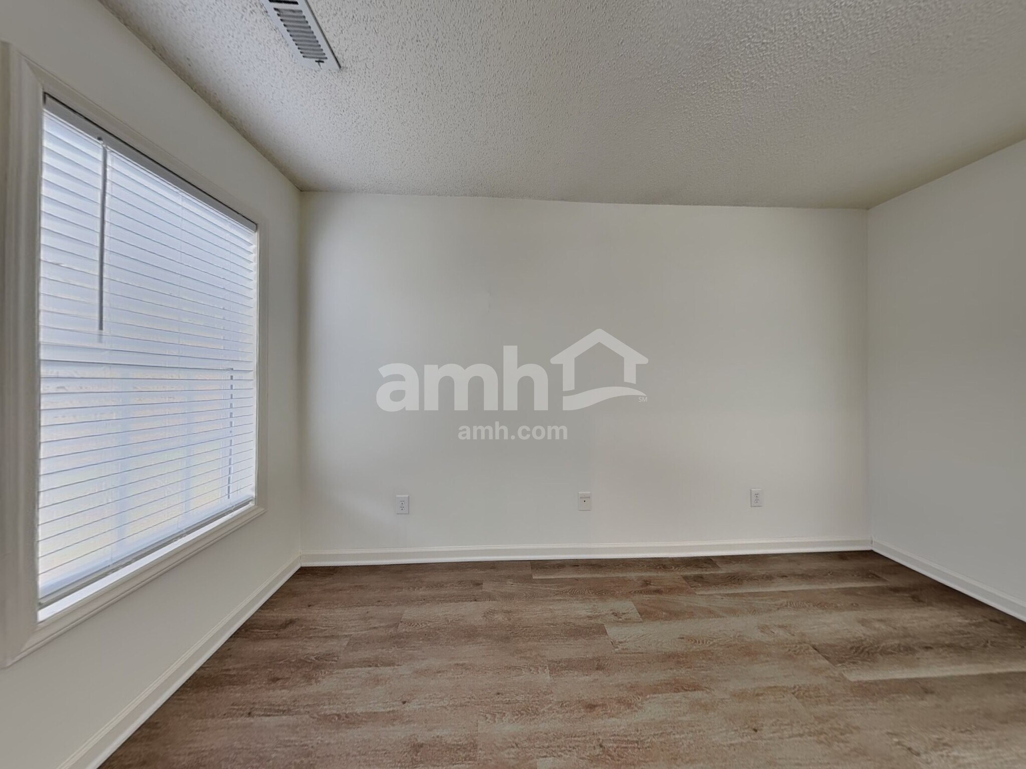 Building Photo - 149 Charlotte Ct