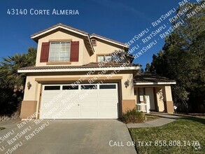 Building Photo - 3 BD 2.5 BA Located in Paloma del Sol