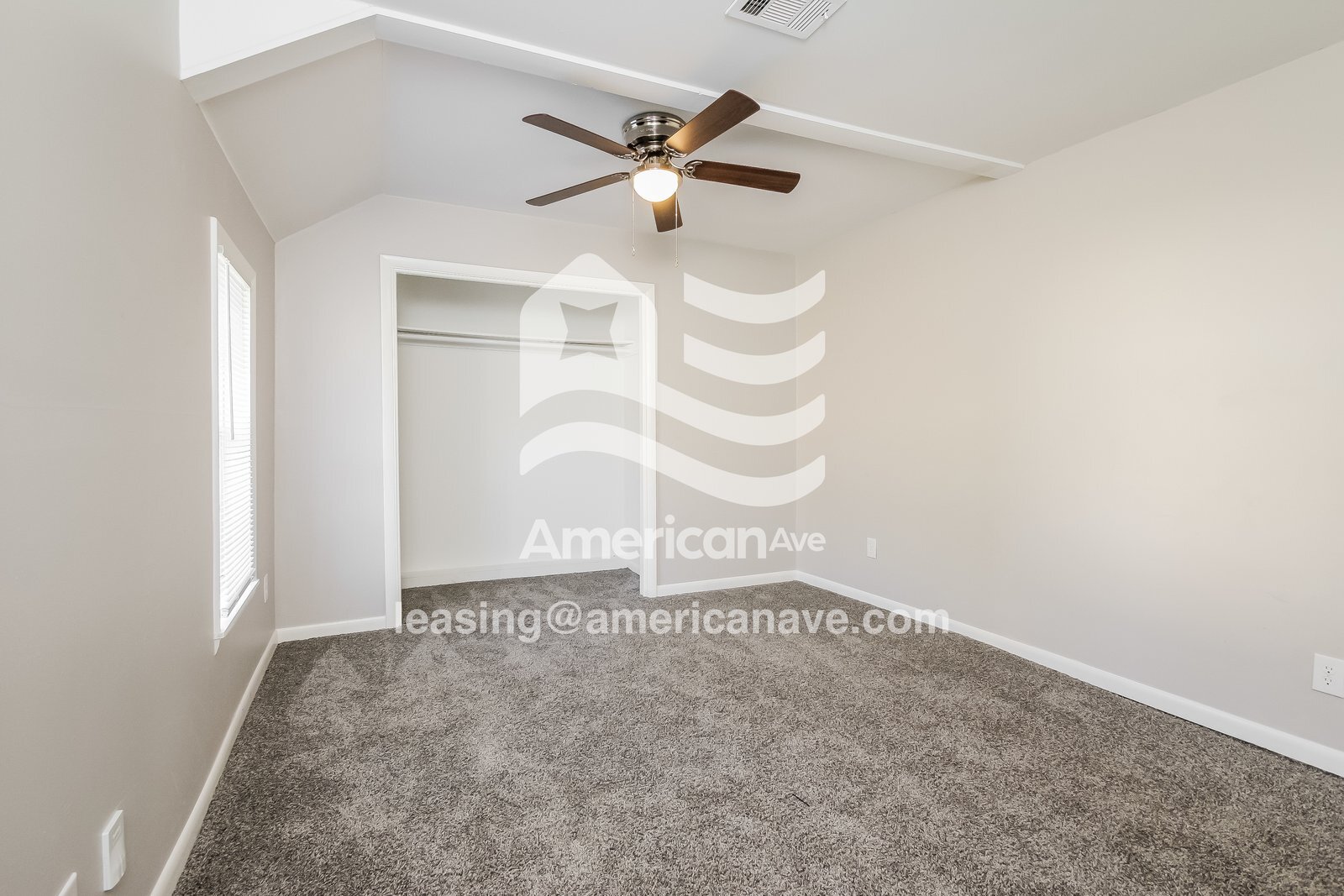 Building Photo - 916 1/2 North Willow Road, 74063; #1977520 - 1977520