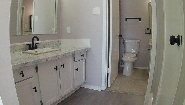Building Photo - 3636 Greenacres Place Dr