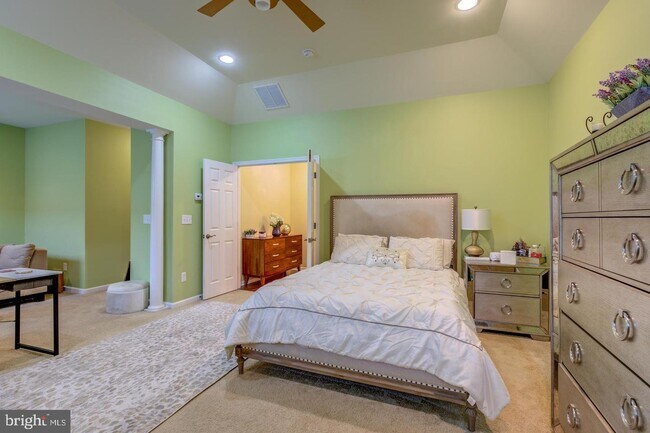 Building Photo - 1205 Preakness Ct