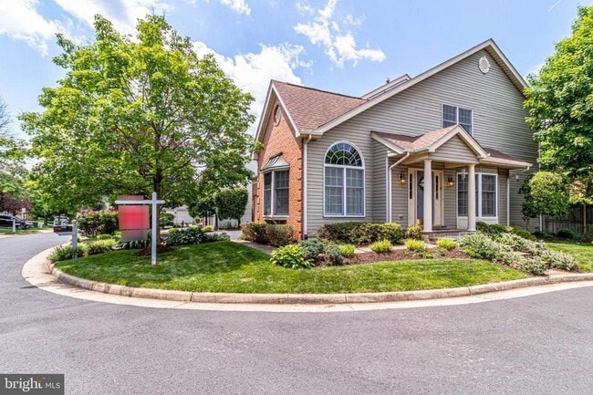 Building Photo - 3708 Millpond Ct