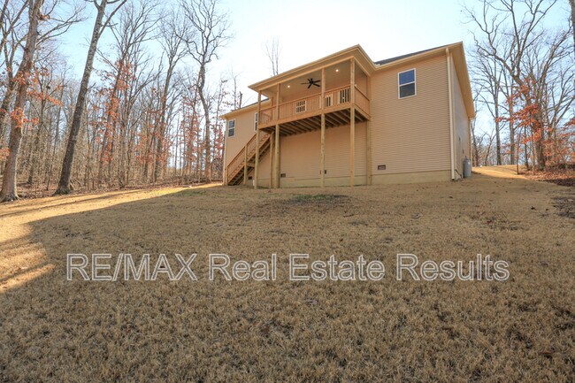 Building Photo - 12 Celtic Dr