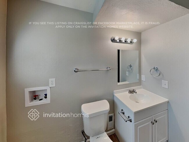 Building Photo - 5305 E 108th Pl