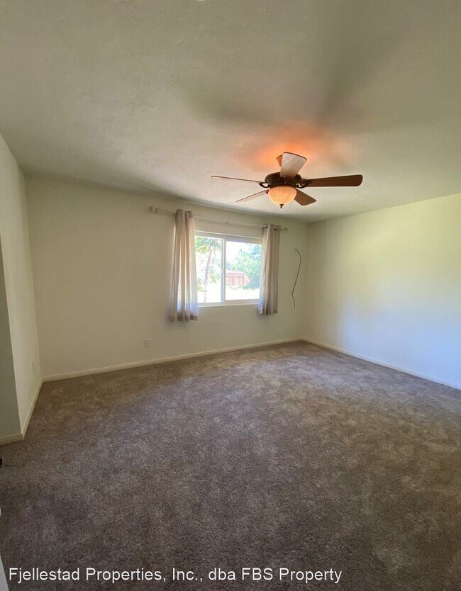 Building Photo - 4 br, 2 bath House - 13550 Adlai Lane