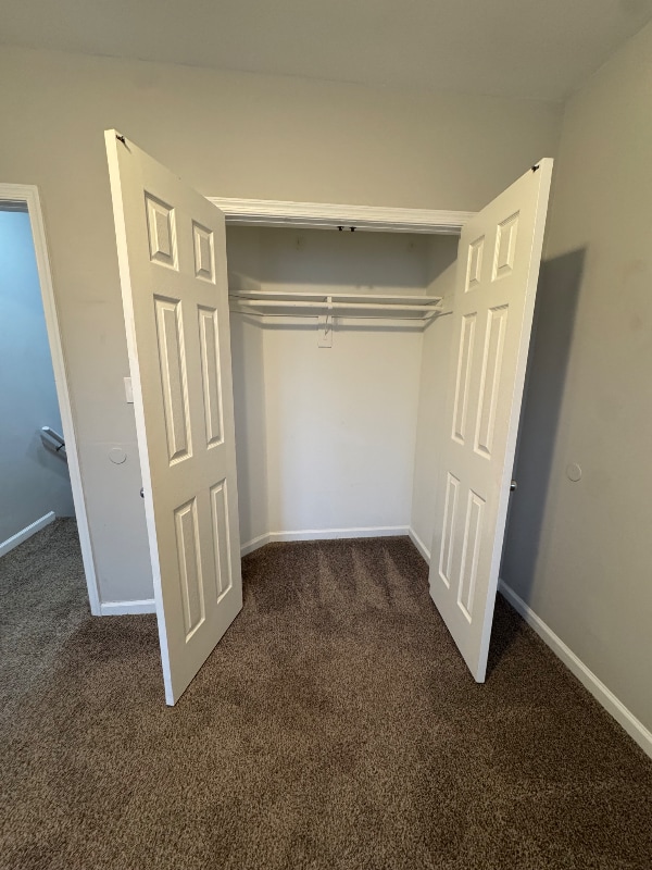 Building Photo - 200 N Rose St