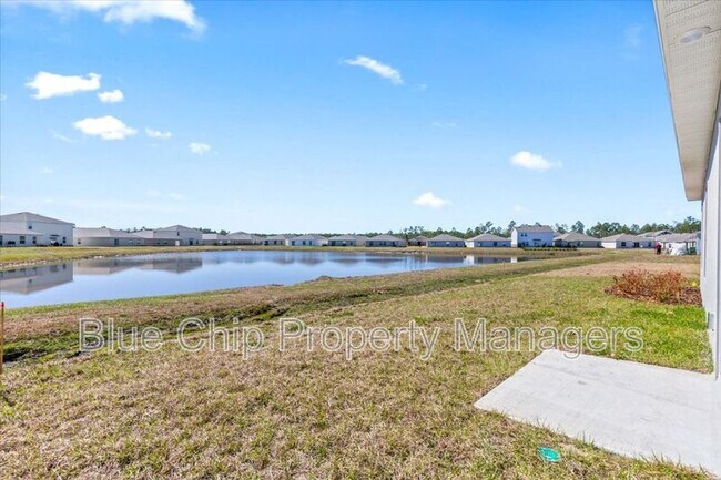 Building Photo - 5131 Magnolia Palm Dr