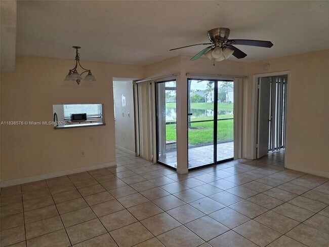 Primary Photo - 1061 Jefferson Dr