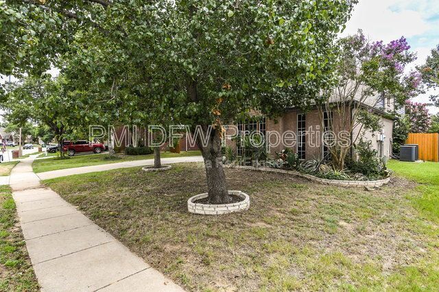 Building Photo - 6721 Hayling Way