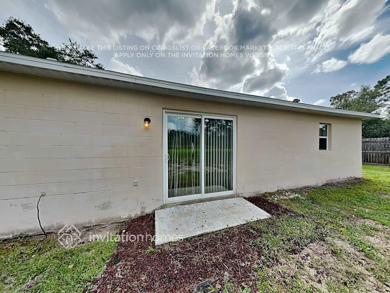 Building Photo - 3020 Malcolm Dr