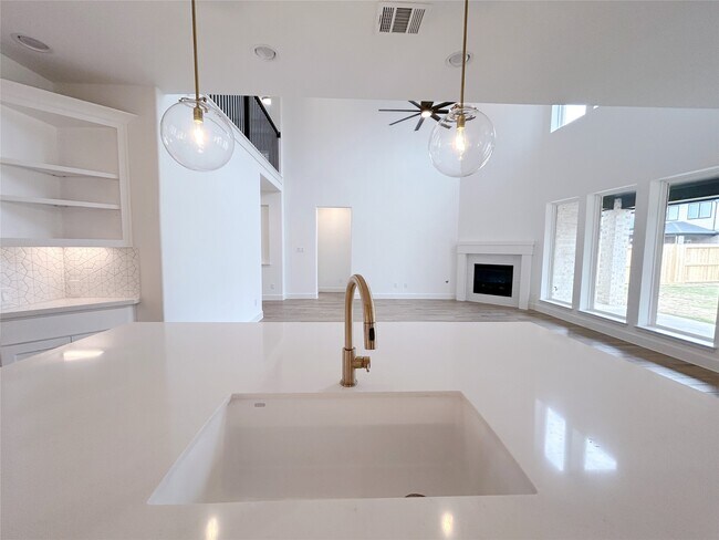 Building Photo - 29847 Longleaf Grv Ln