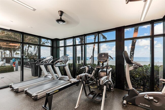 Building Photo - 2101 S Surf Rd