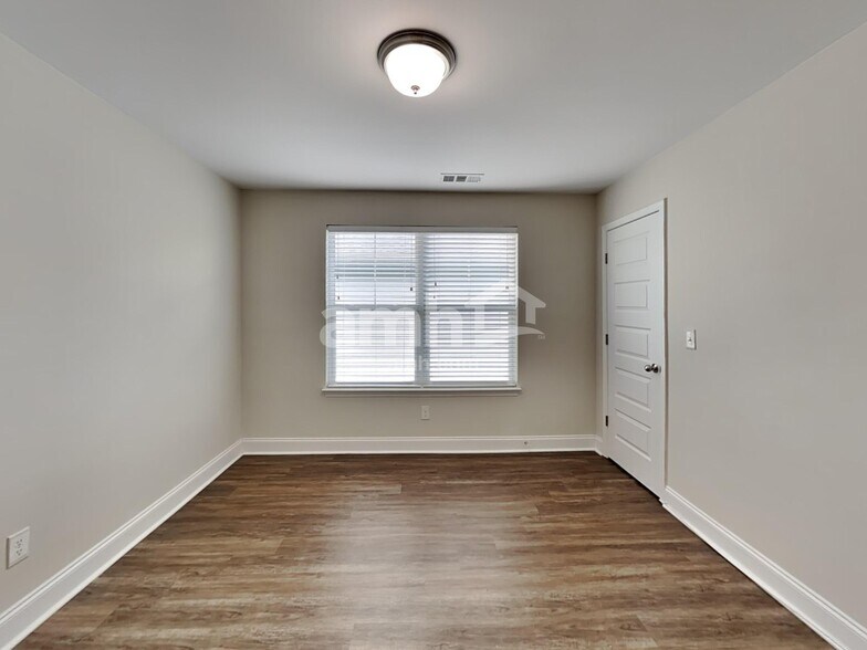 Building Photo - 5080 Mountain Springs Rd