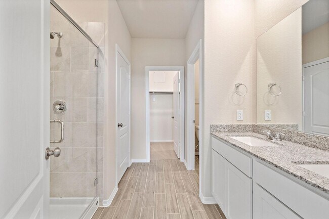 Building Photo - 14524 Jelly Pnes Dr