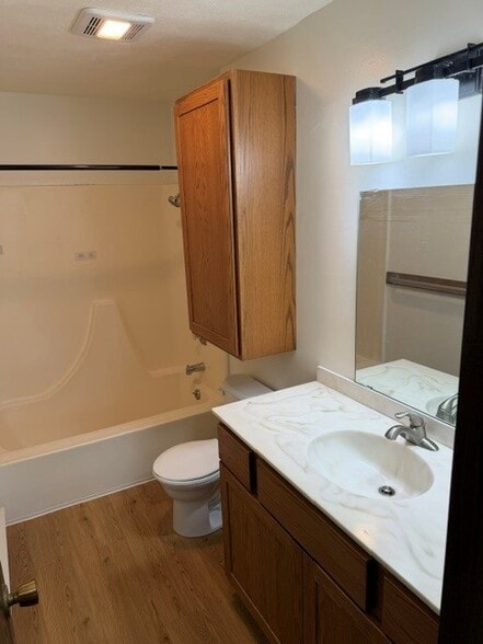 Unit 6 - Maple Apartments LLC
