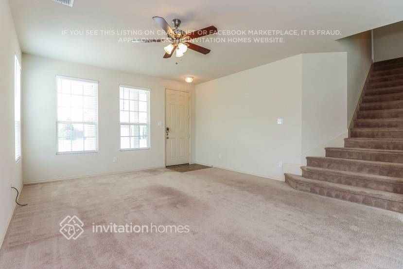 Building Photo - 2300 Bray Village Dr