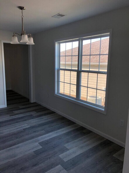 Building Photo - 8022 Wilburn Way