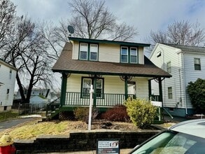 Building Photo - 51 Nesbit Ave