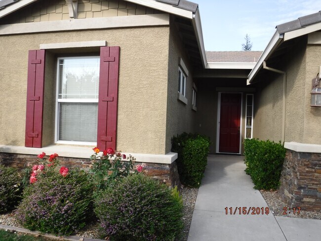 Building Photo - 1127 Manchester Way
