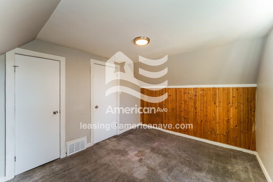 Building Photo - 3113 N 40th St