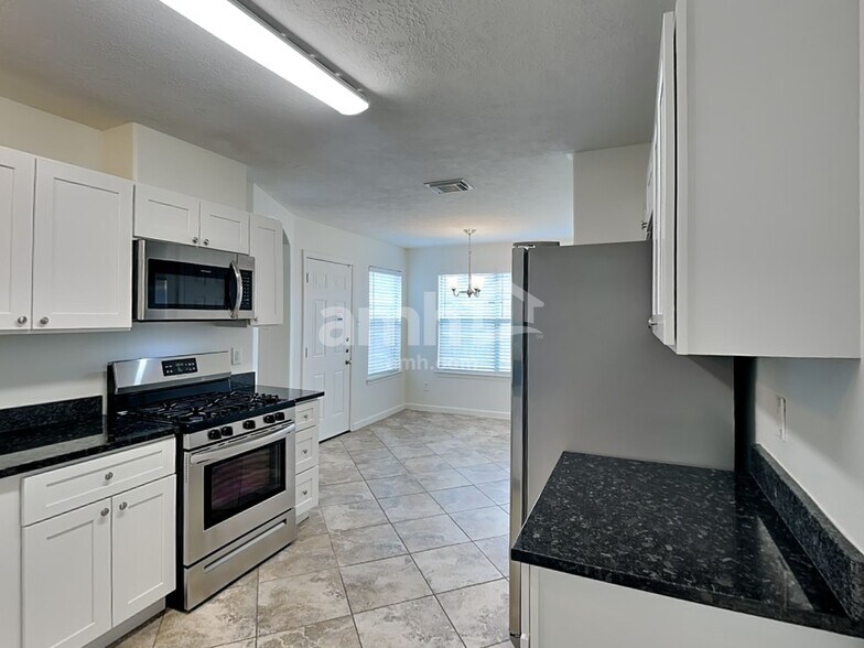 Building Photo - 15831 Aldridge Creek Ct