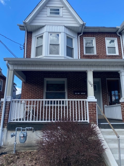 Primary Photo - 108 N 4th St