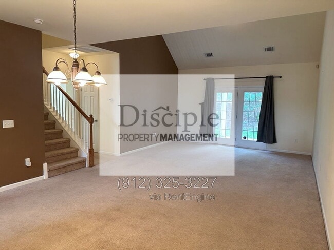 Building Photo - 169 Regency Cir