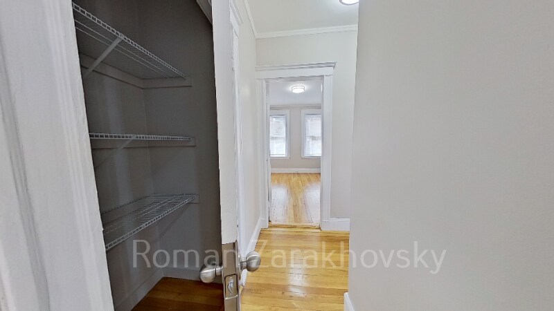 Building Photo - 19 Vinal St