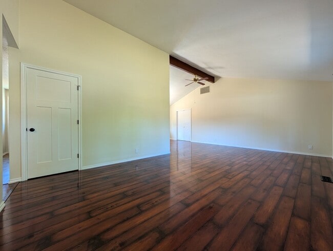 Building Photo - Wonderful 4-Bedroom, 2-Bath Home With Soli...