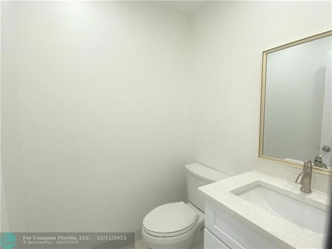 Building Photo - 954 Normandy Trail