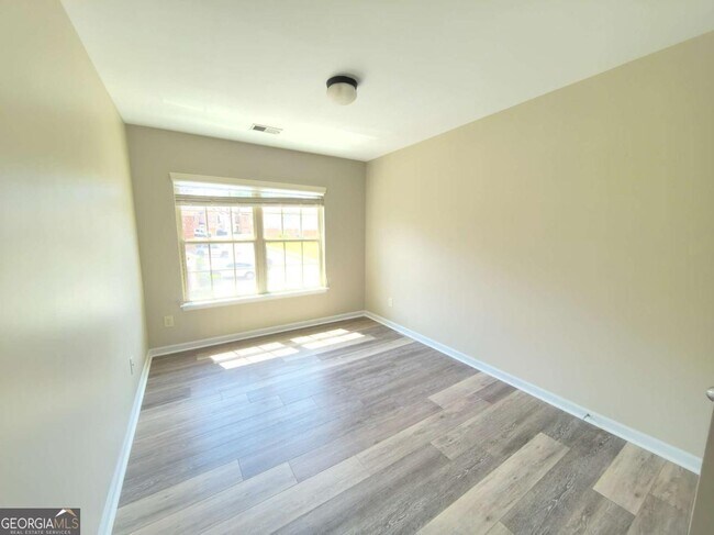 Building Photo - 2765 Gower Way