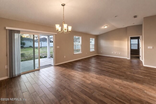 Building Photo - 83093 Village Walk