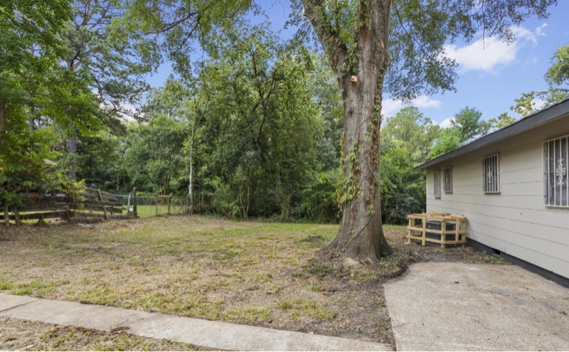 Building Photo - 5201 Andover Dr